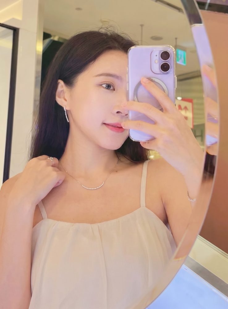 【新娘珠寶搭配指南】三套婚禮禮服的珠寶挑選心法:從證婚珍珠到進場璀璨鑽戒